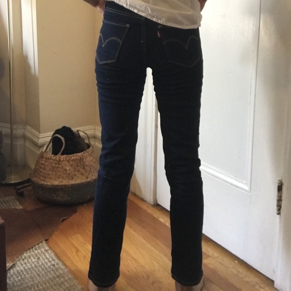 LEVI | High Rise Straight Jeans in Dark blue - Picture 3 of 4